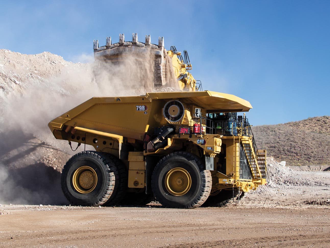 798 AC mining truck