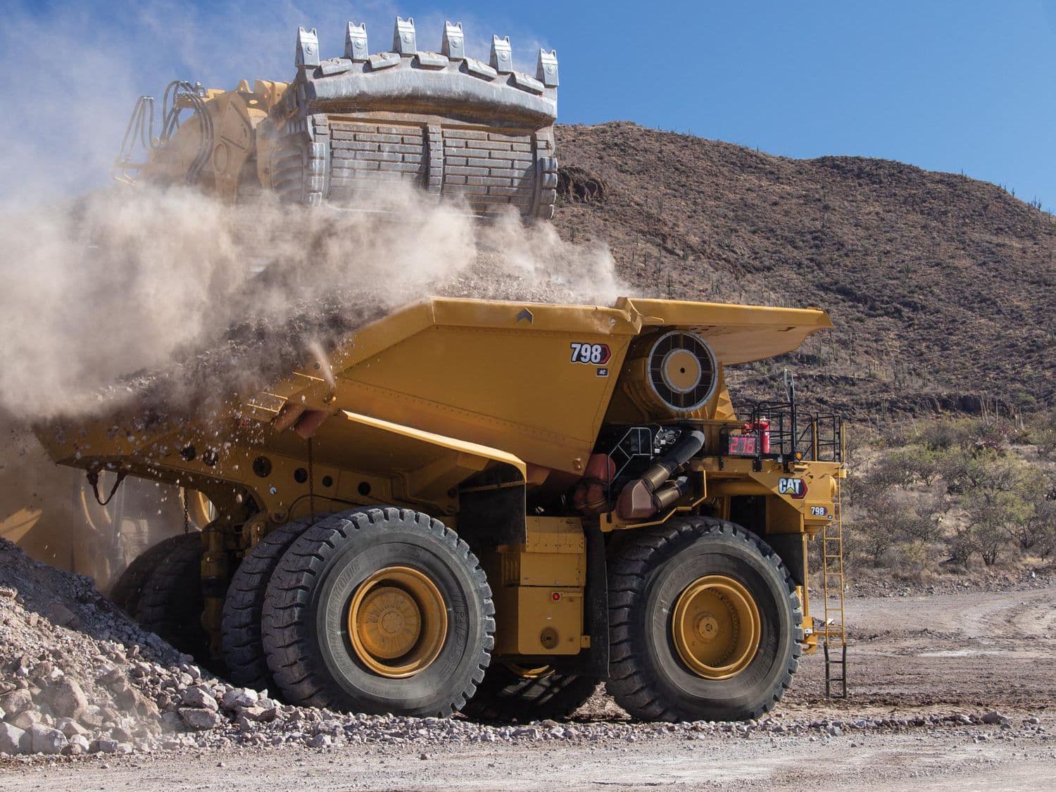 798 AC mining truck