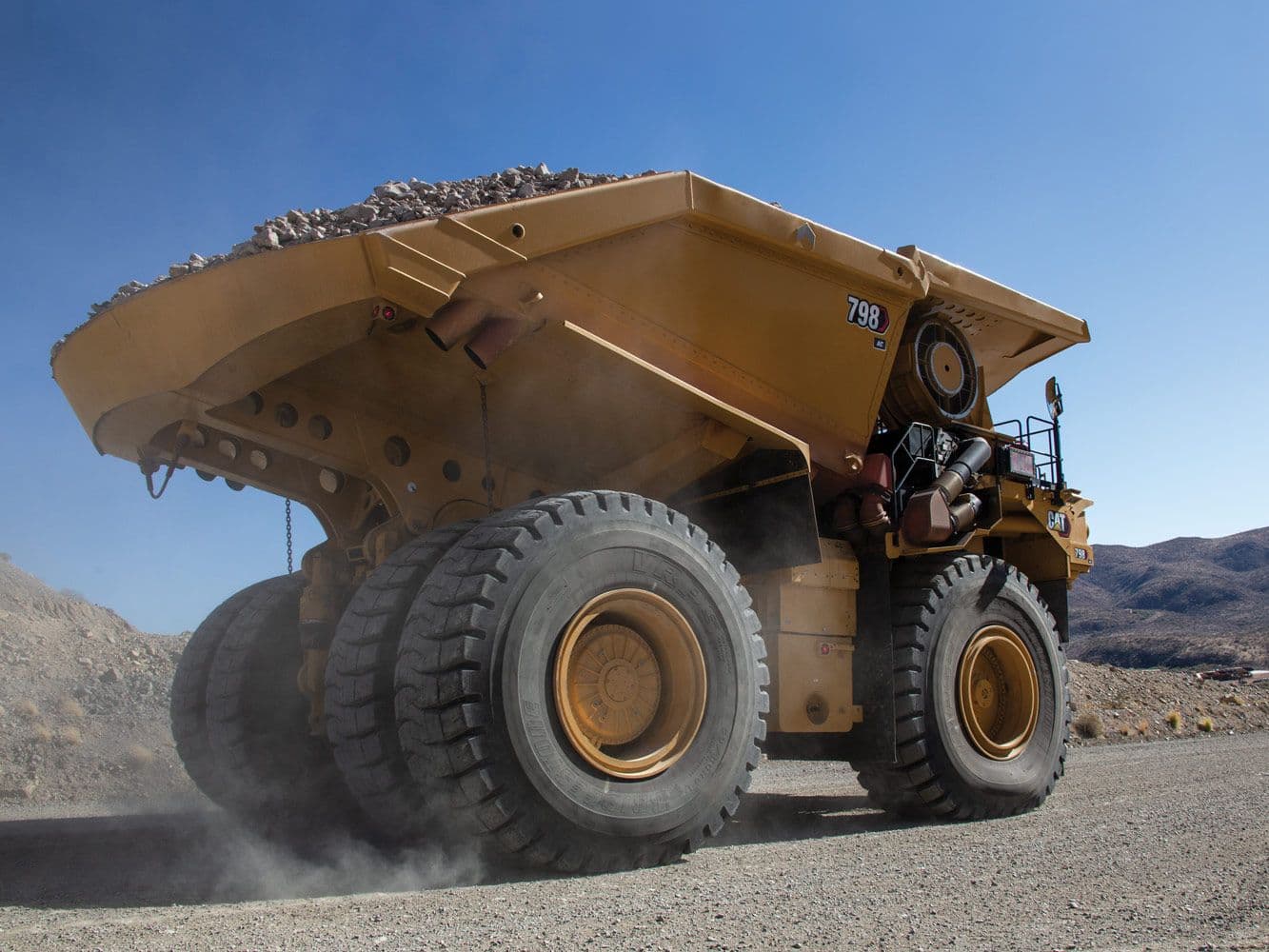 798 AC mining truck
