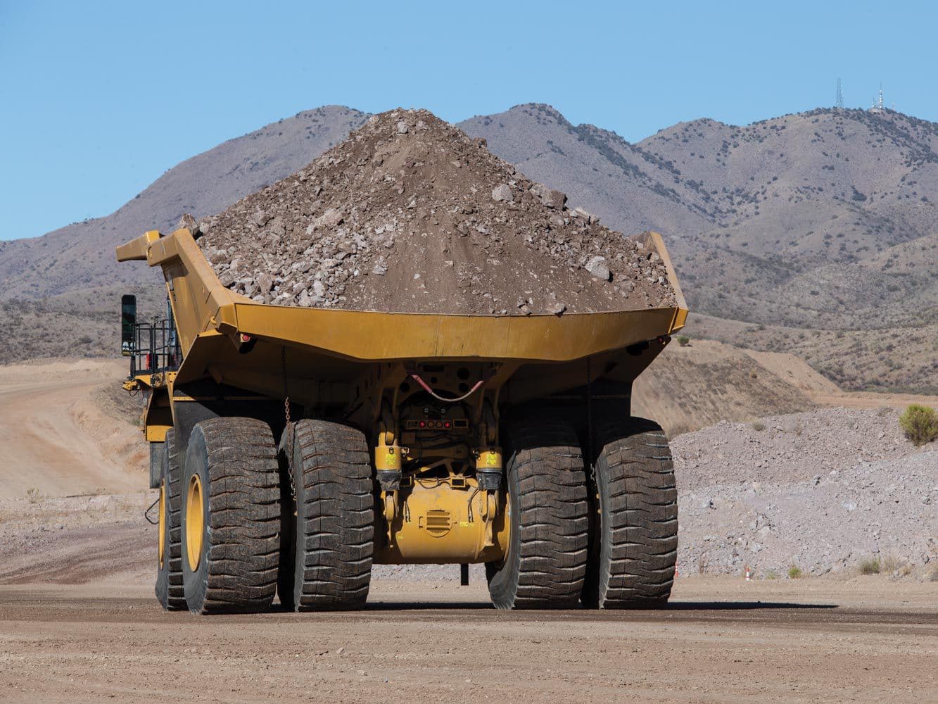 798 AC mining truck