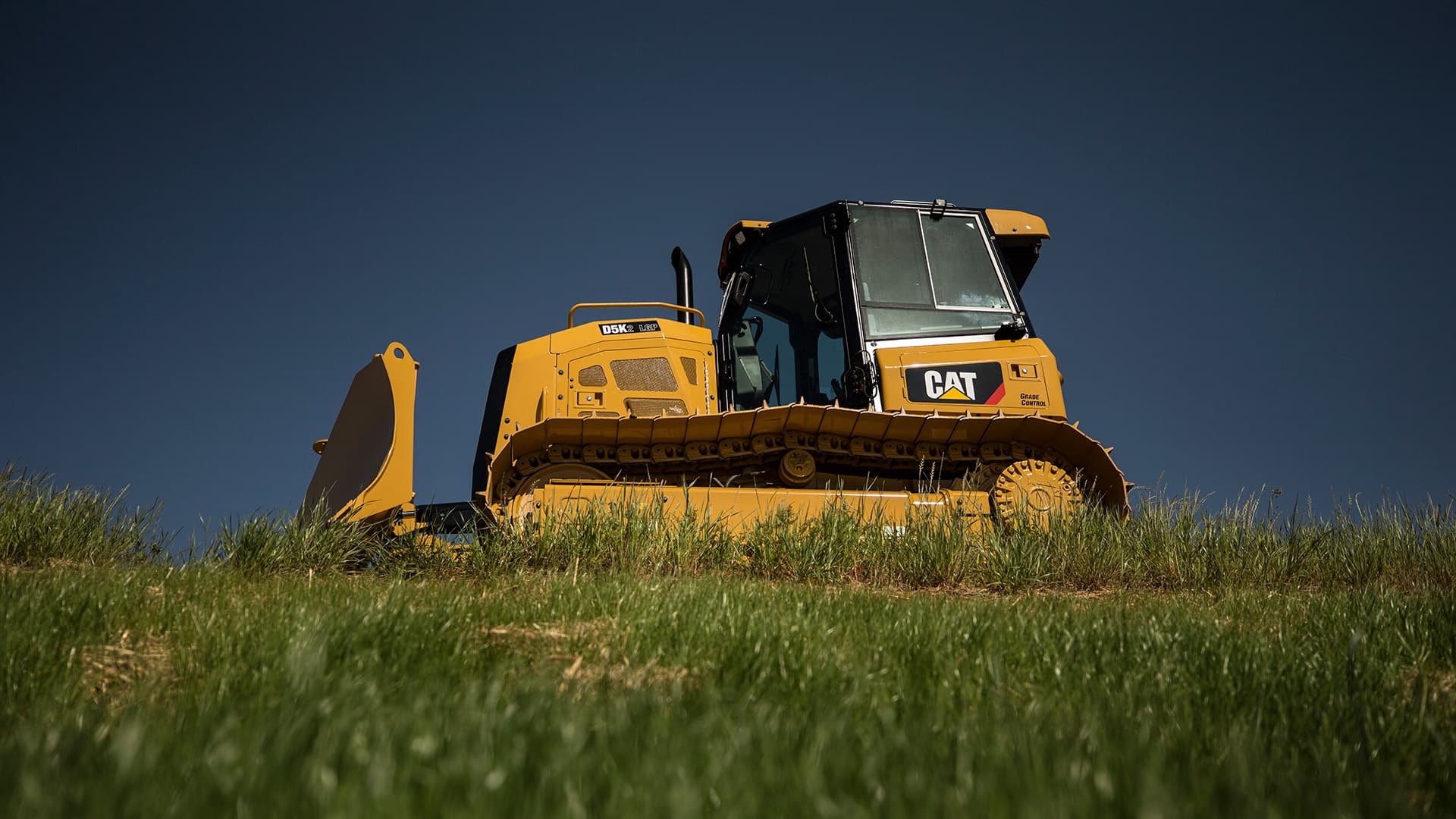 dozers-d5k2 1920x1080