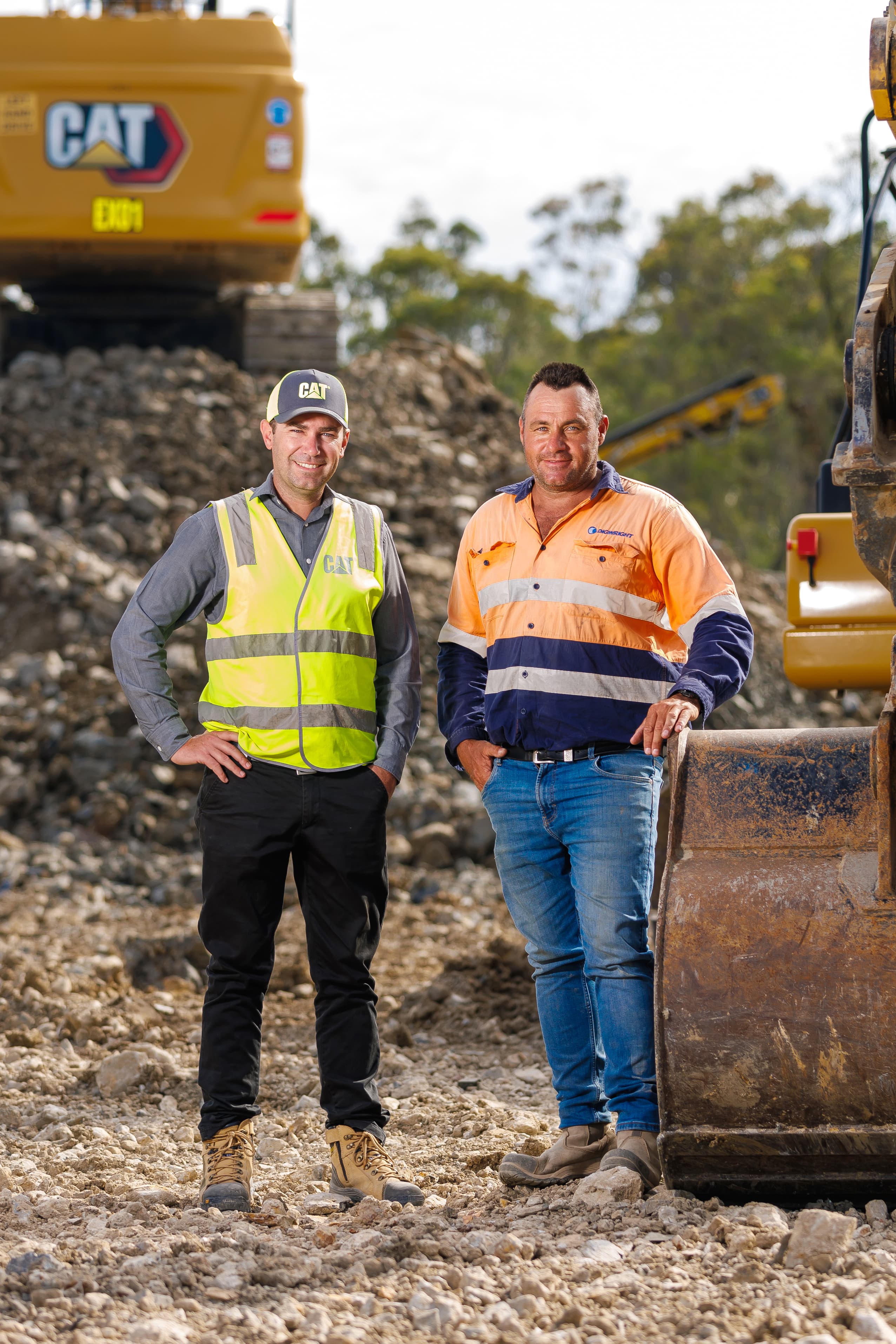 Hastings Deering sales representative Steve Rykiert and Digwright owner Andrew Wright