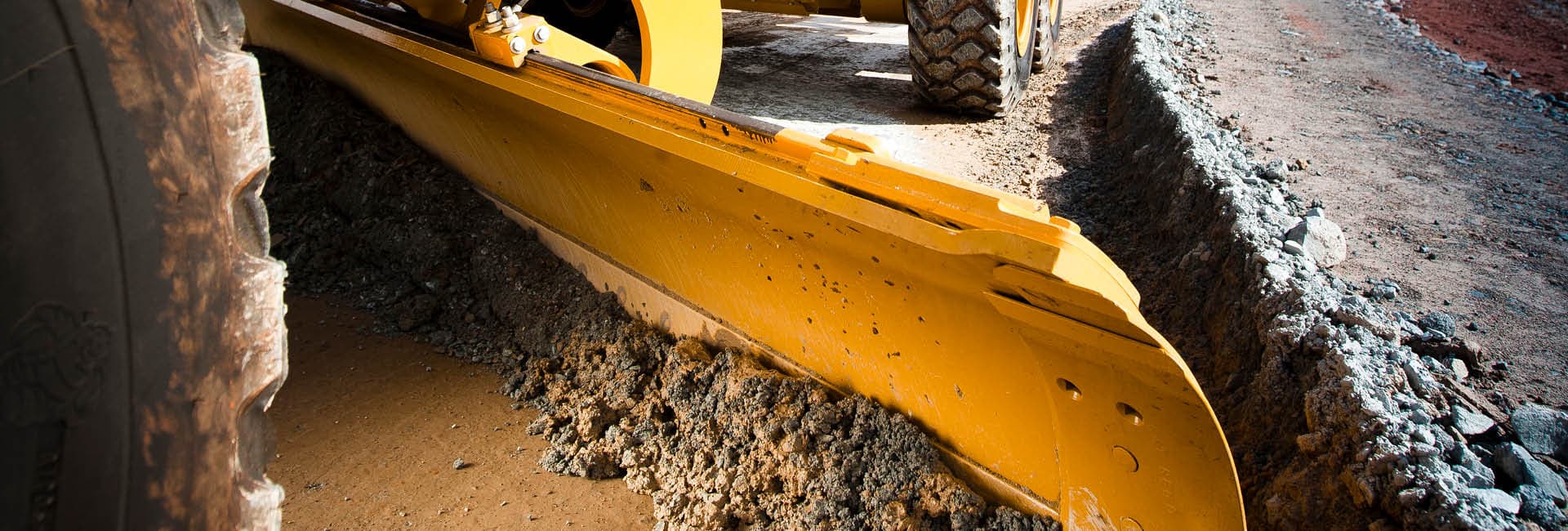 motor-grader-cutting-edge 1920x